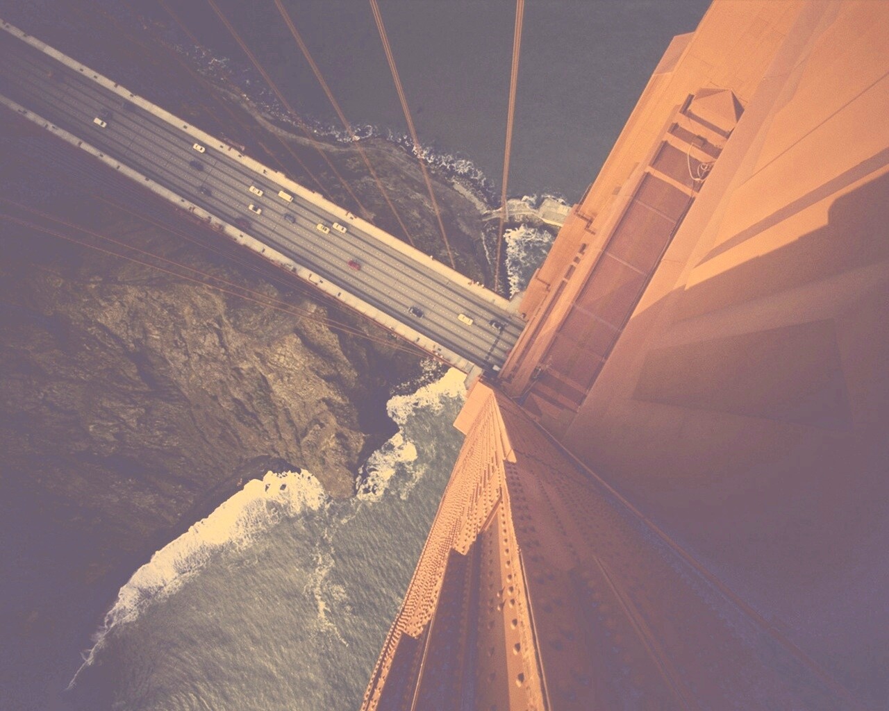 Вид в с пролета моста Золотые Ворота обои