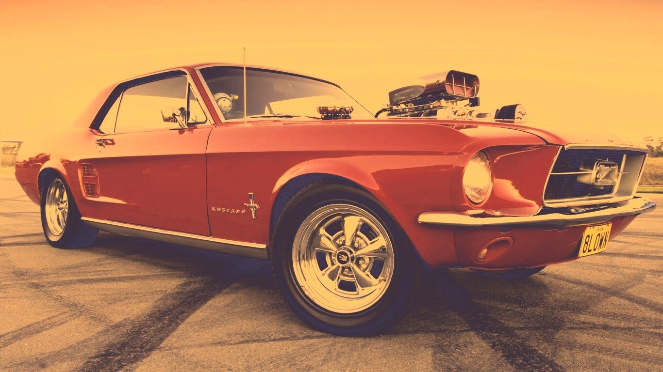 Мускулкар Ford Mustang обои