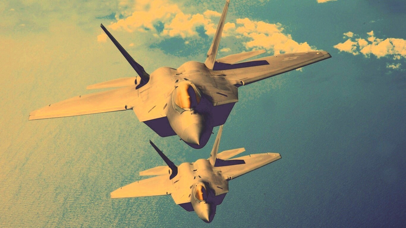 Истребители F-22 Raptor загрузить