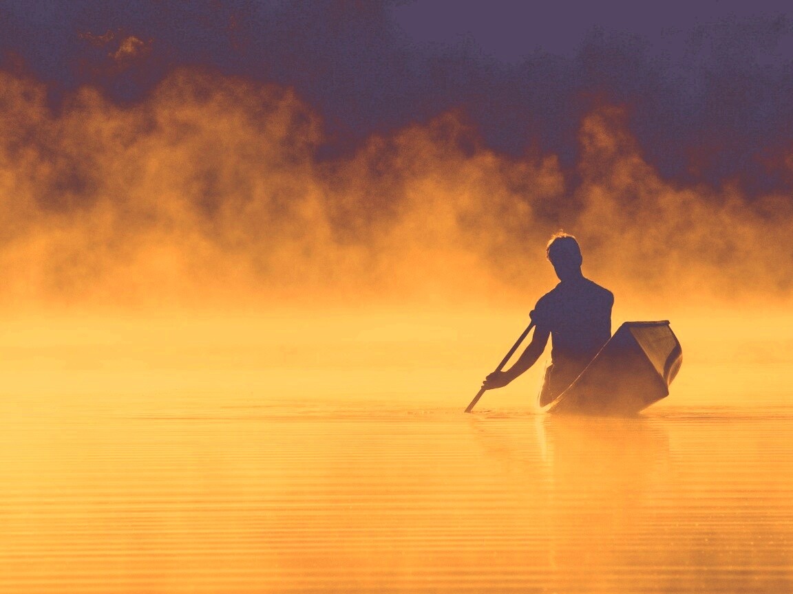 Один в лодке обои