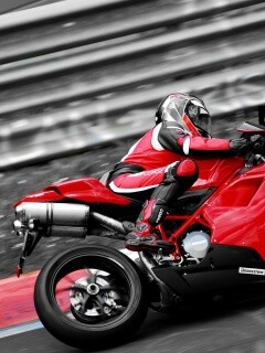 Красный мотоцикл обои