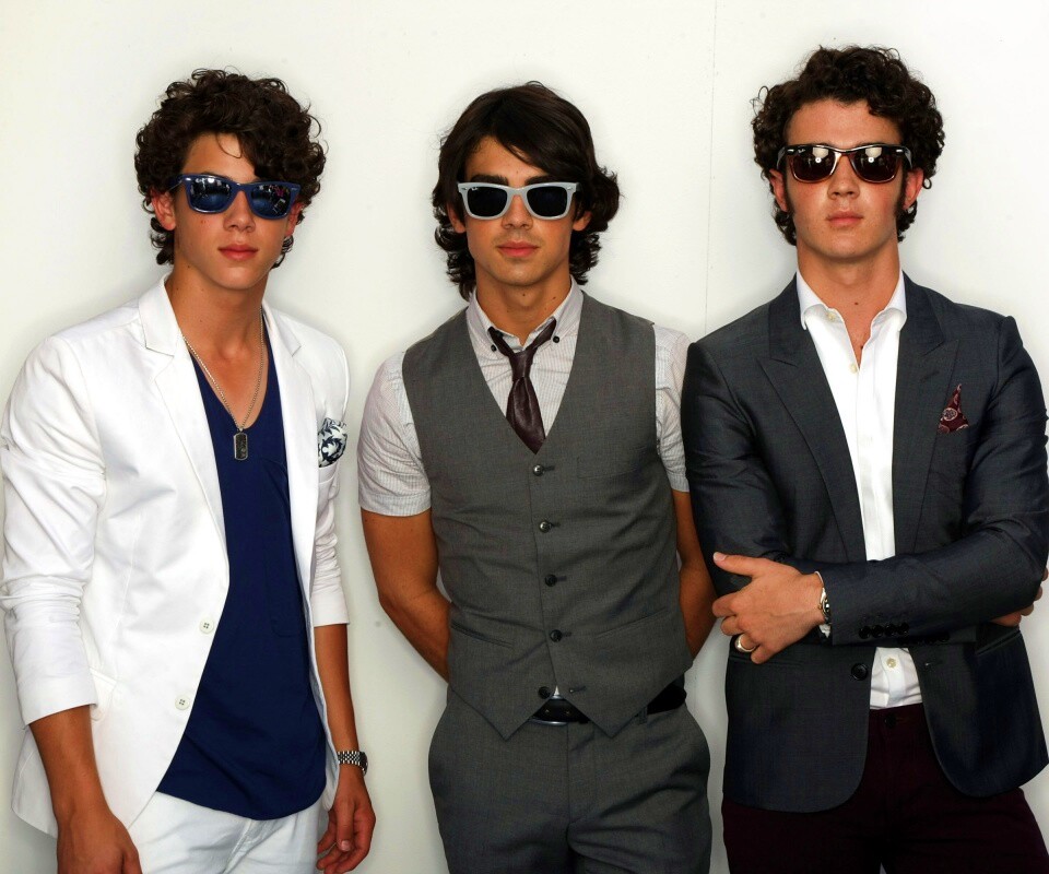 Jonas Brothers обои