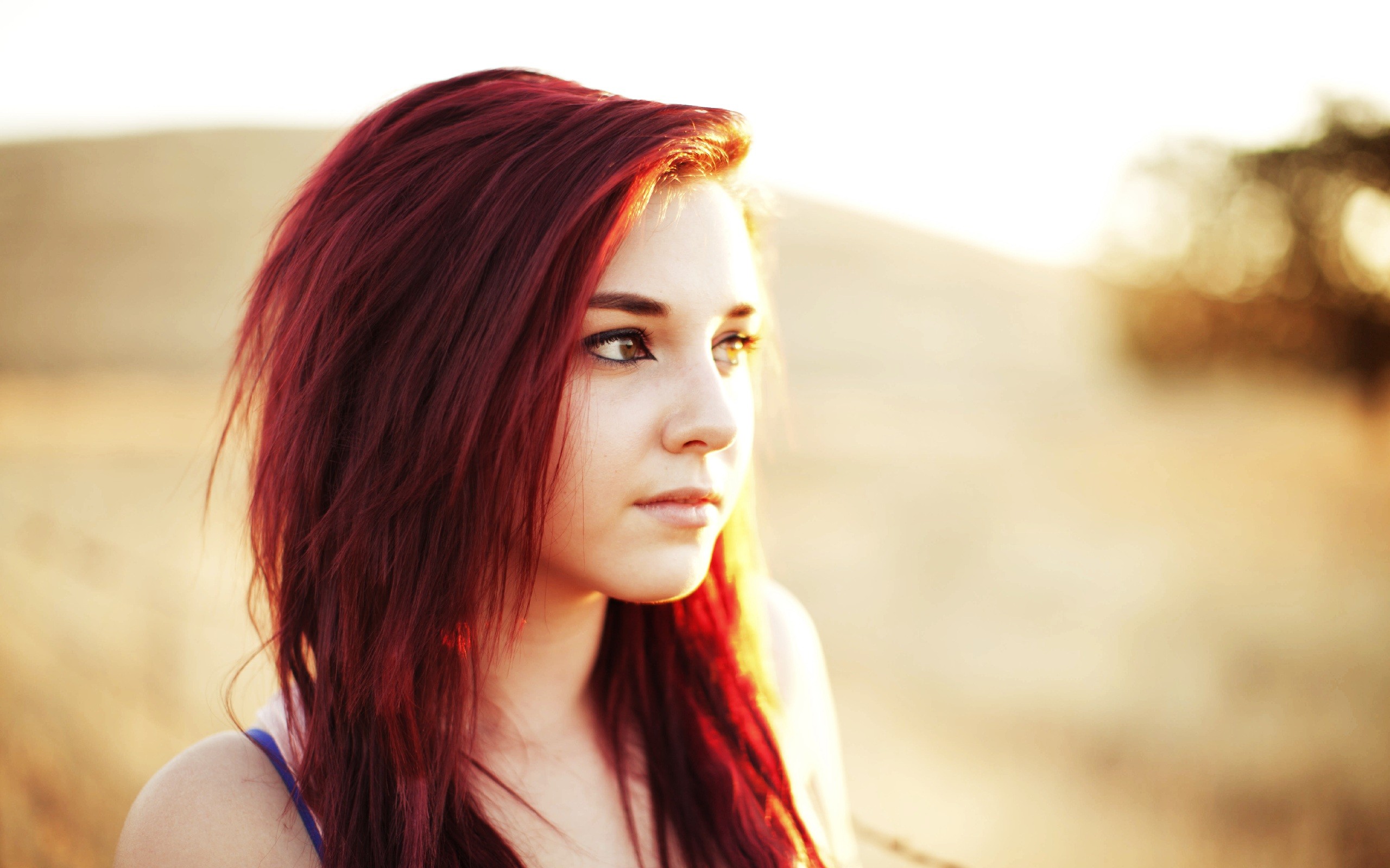 девушка волосы рыжая гранат без смс