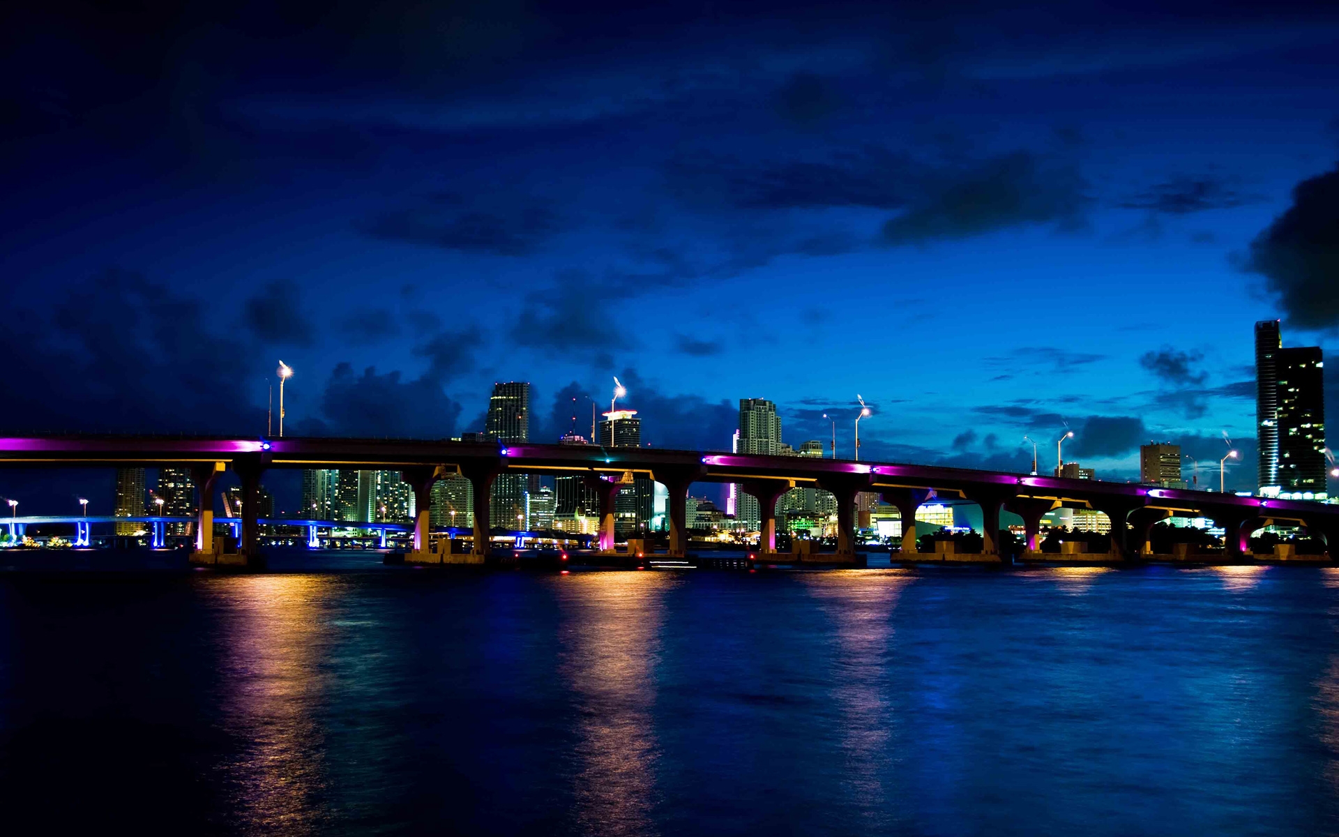 мост город ночь огни без смс