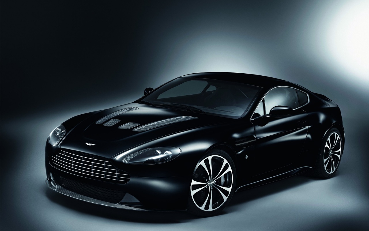Aston Martin обои
