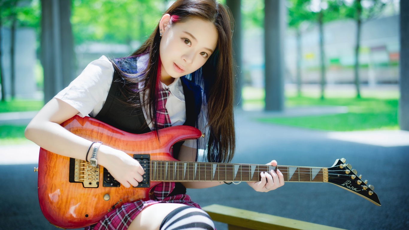 Азиатка гитаристка обои