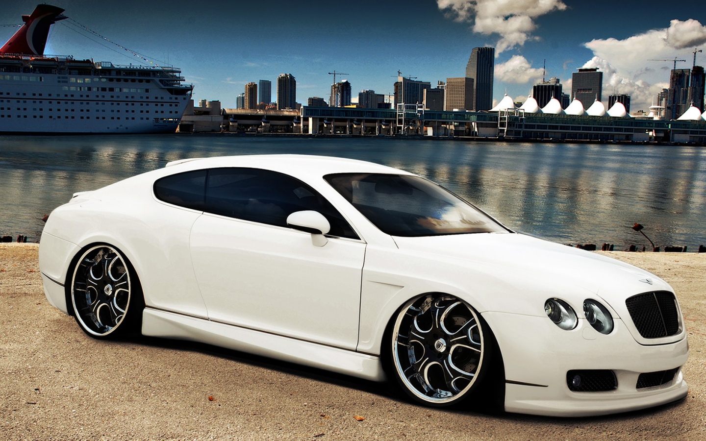 Bentley Continental GT обои