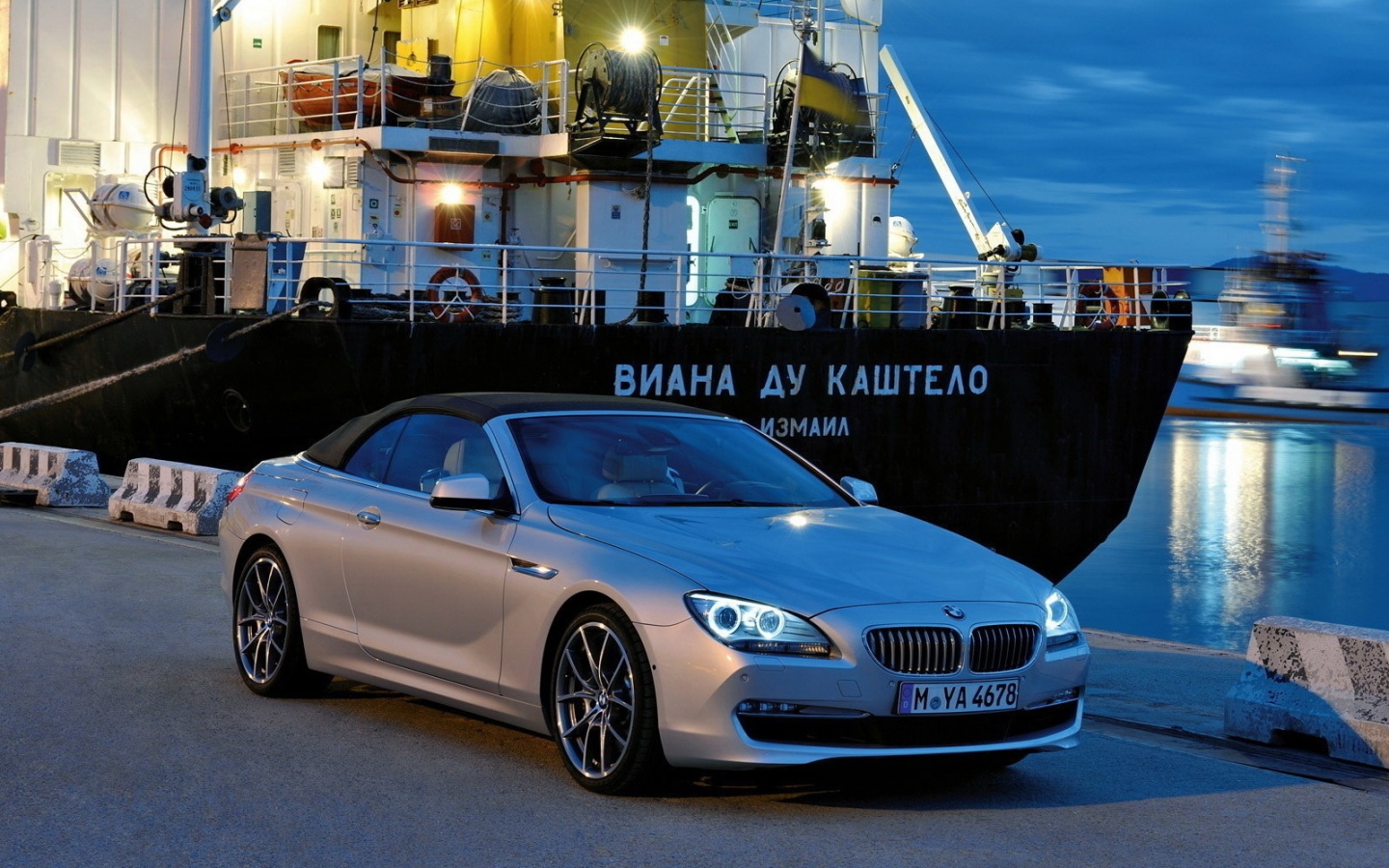 BMW 6 в порту обои