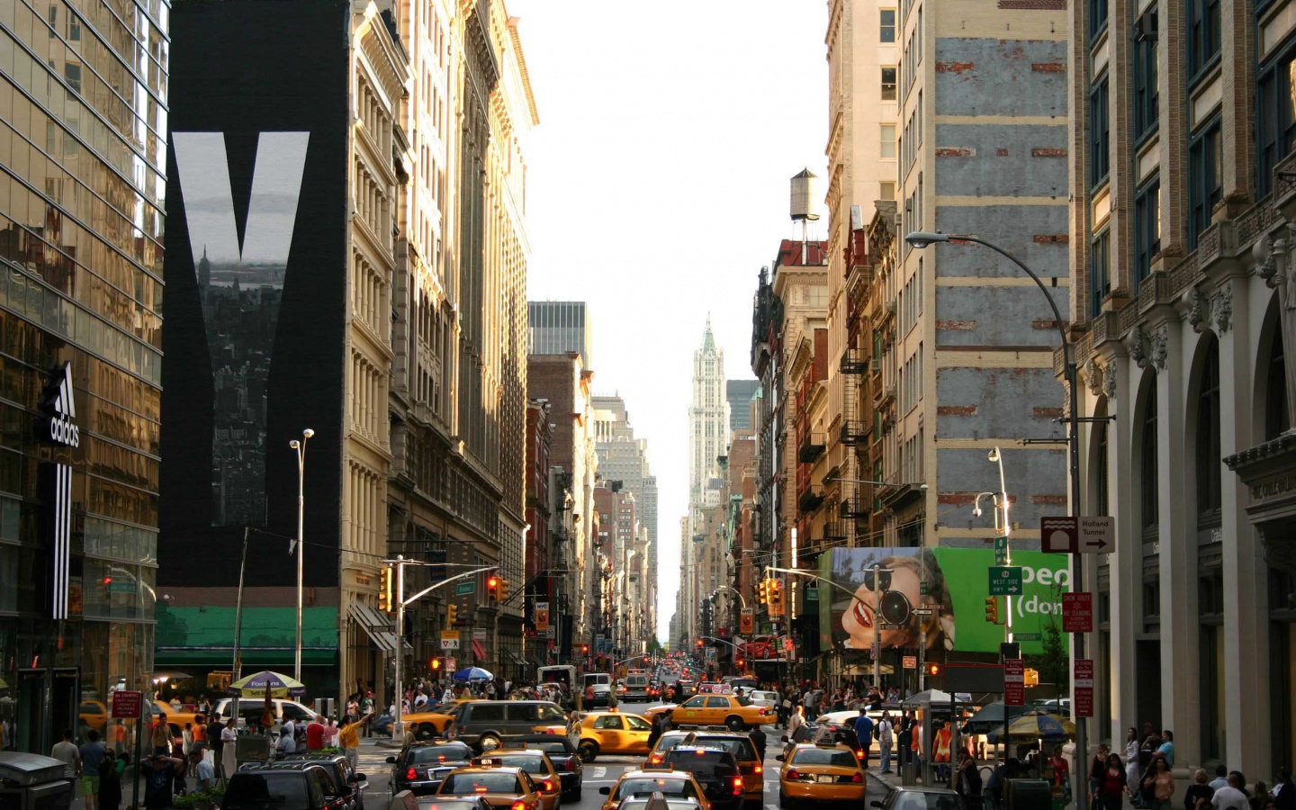 Людная Нью-Йоркская улица обои