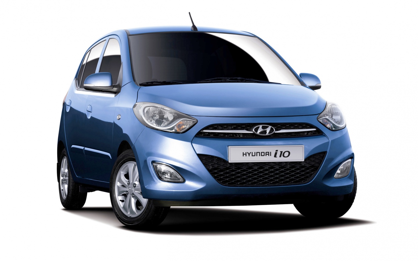 Hyundai i10 обои