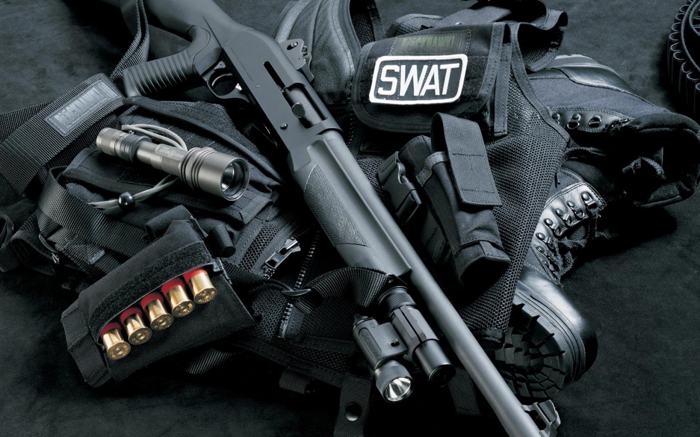 Снаряжение SWAT обои