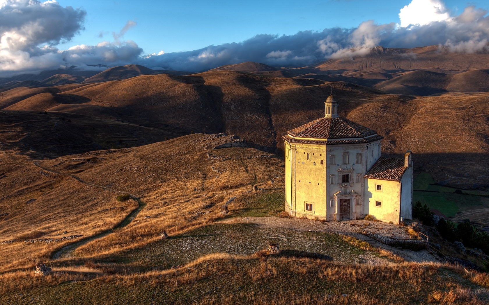 Церковь в Италии обои
