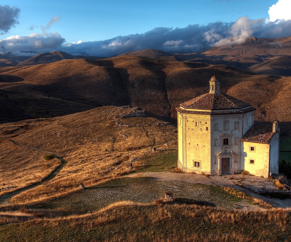 Церковь в Италии обои