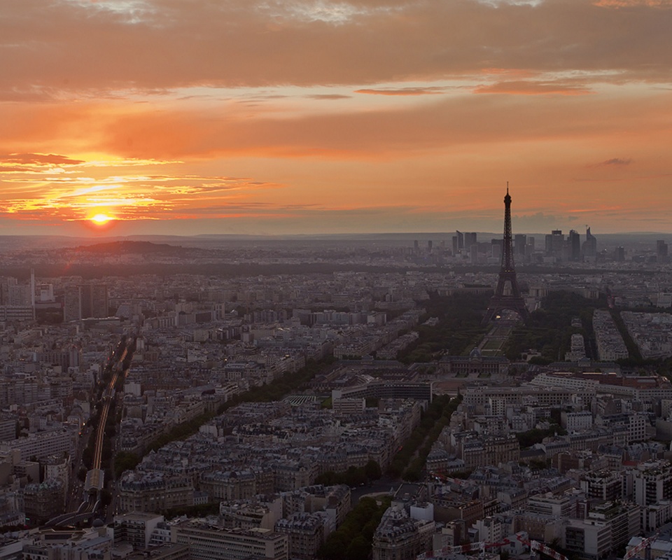 Вид на вечерний Париж обои