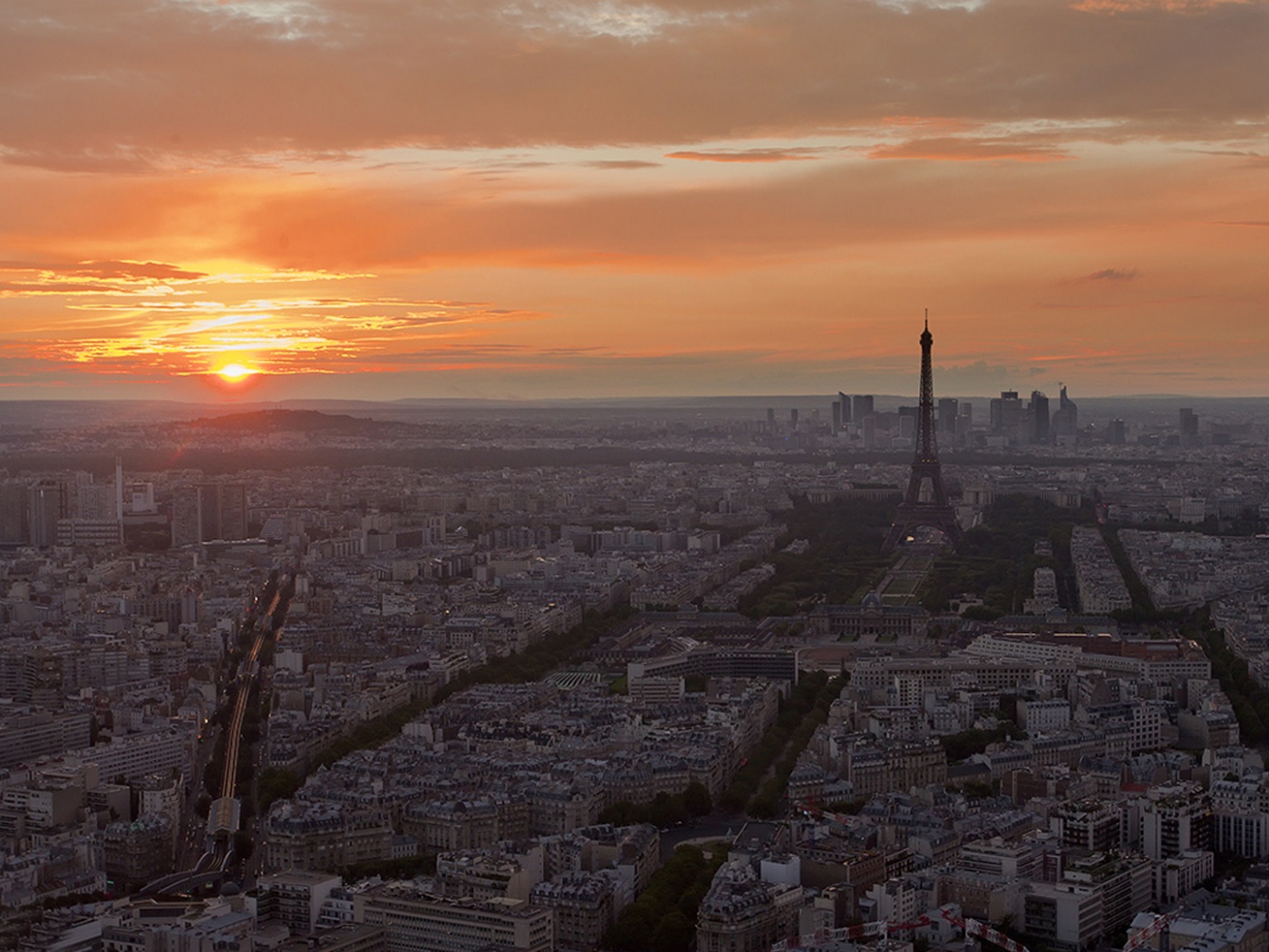 Вид на вечерний Париж обои