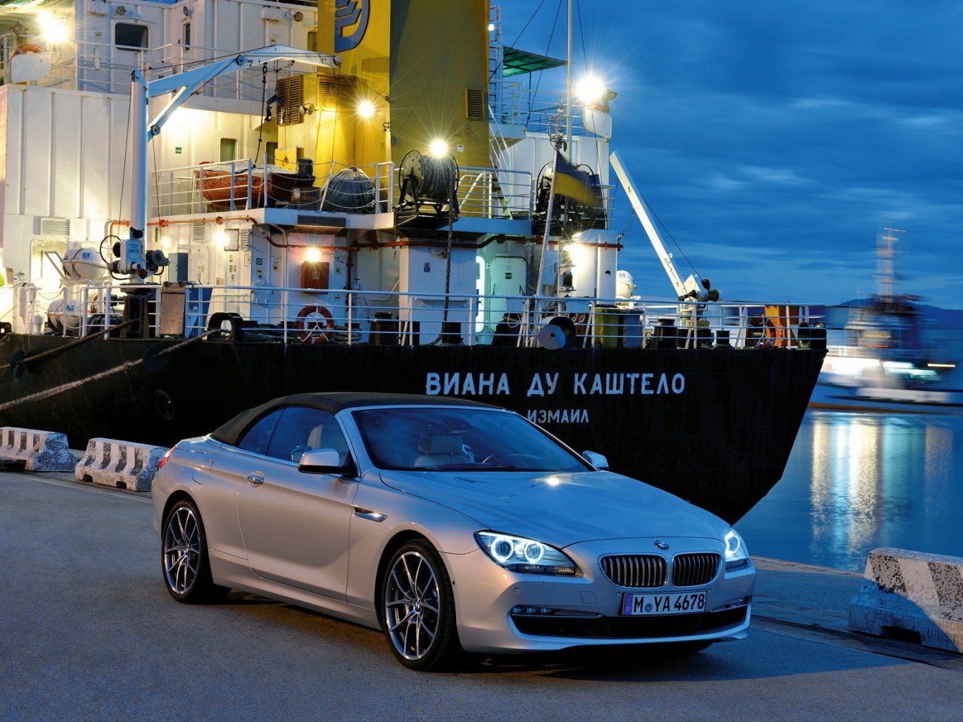 BMW 6 в порту обои