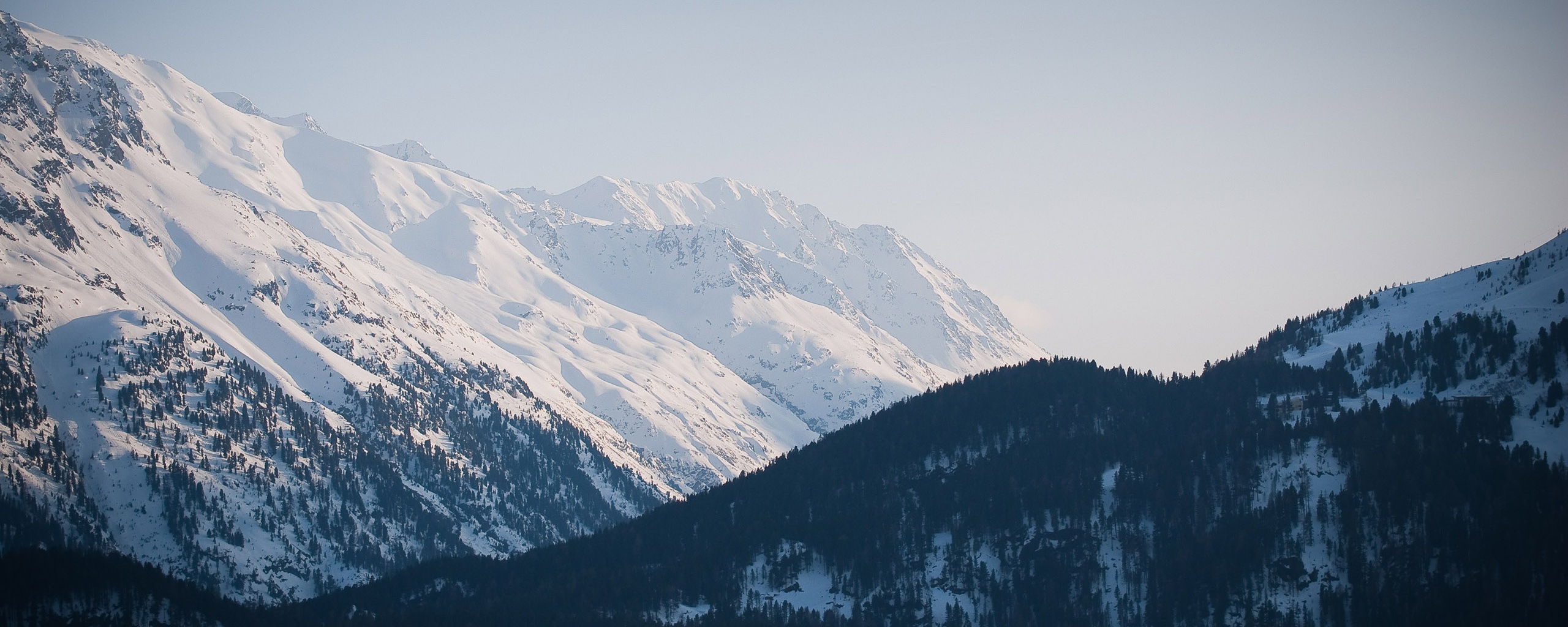 Горные вершины зимой обои
